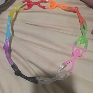 Customer photo of colorful magnetic figures connected in a ring.